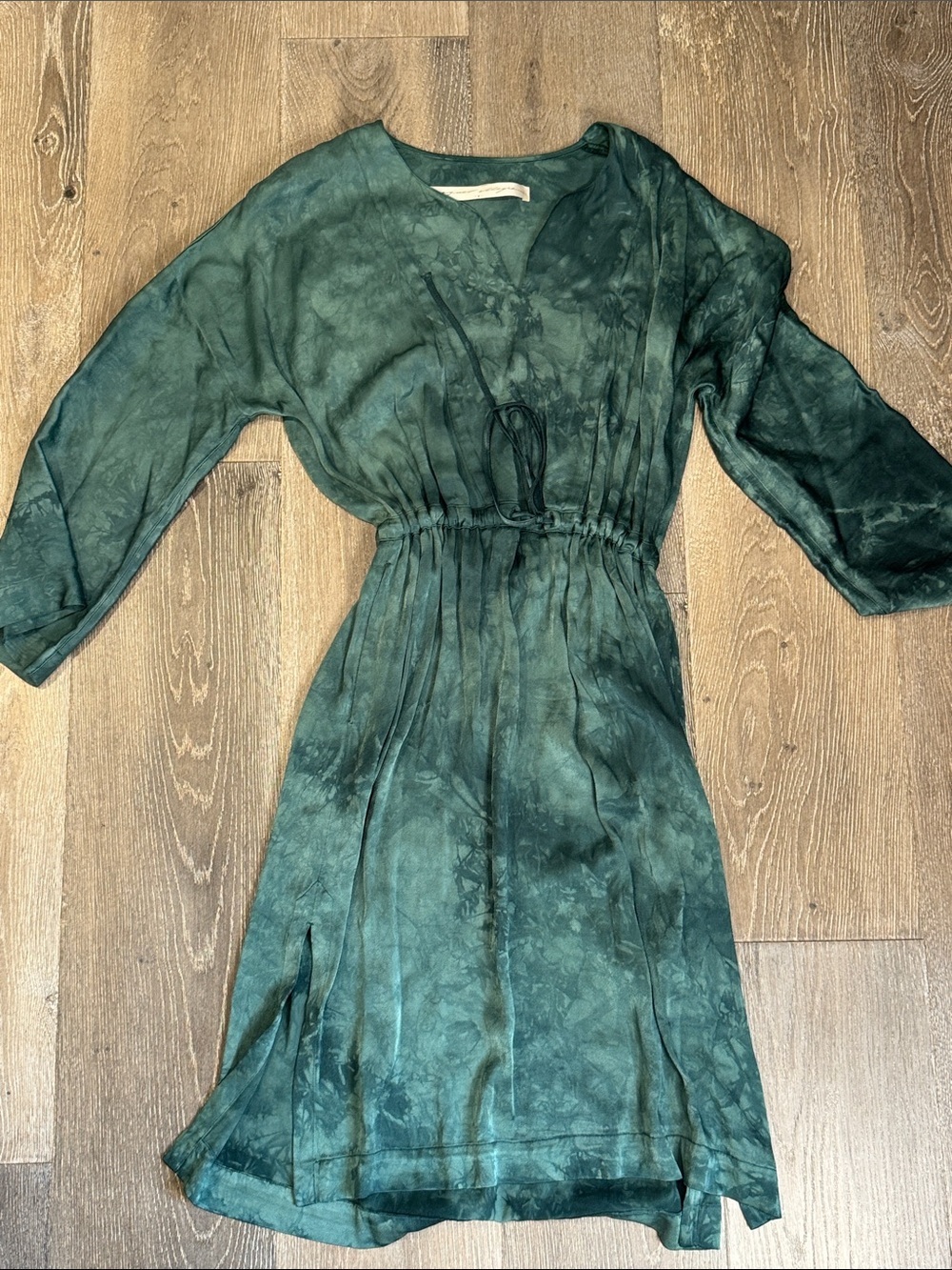 Raquel Allegra Emerald Green Tie-Dye Midi Satin Dress AZ0803